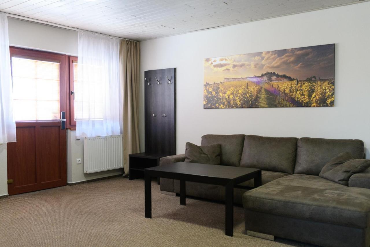 Vinarstvi U Kaplicky Hotel Zaječí Bagian luar foto