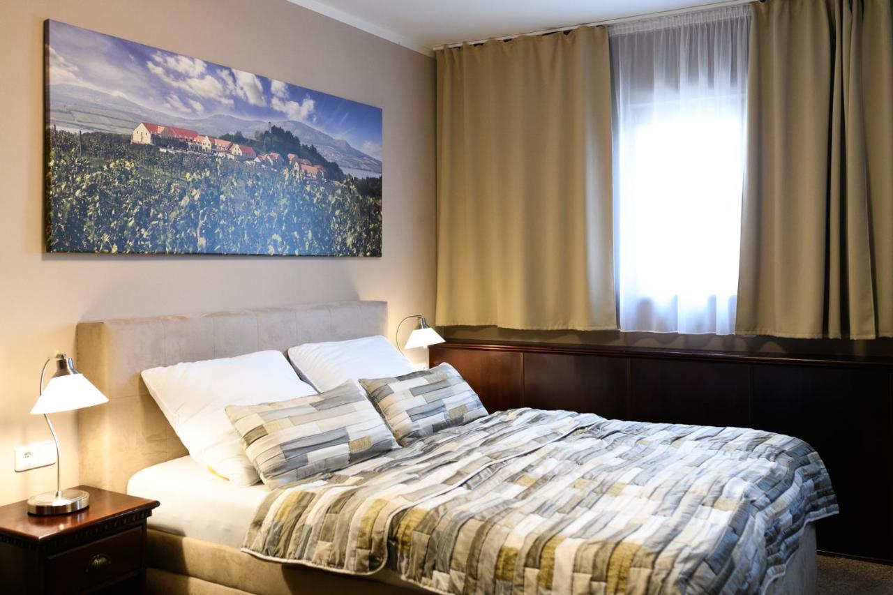 Vinarstvi U Kaplicky Hotel Zaječí Bagian luar foto
